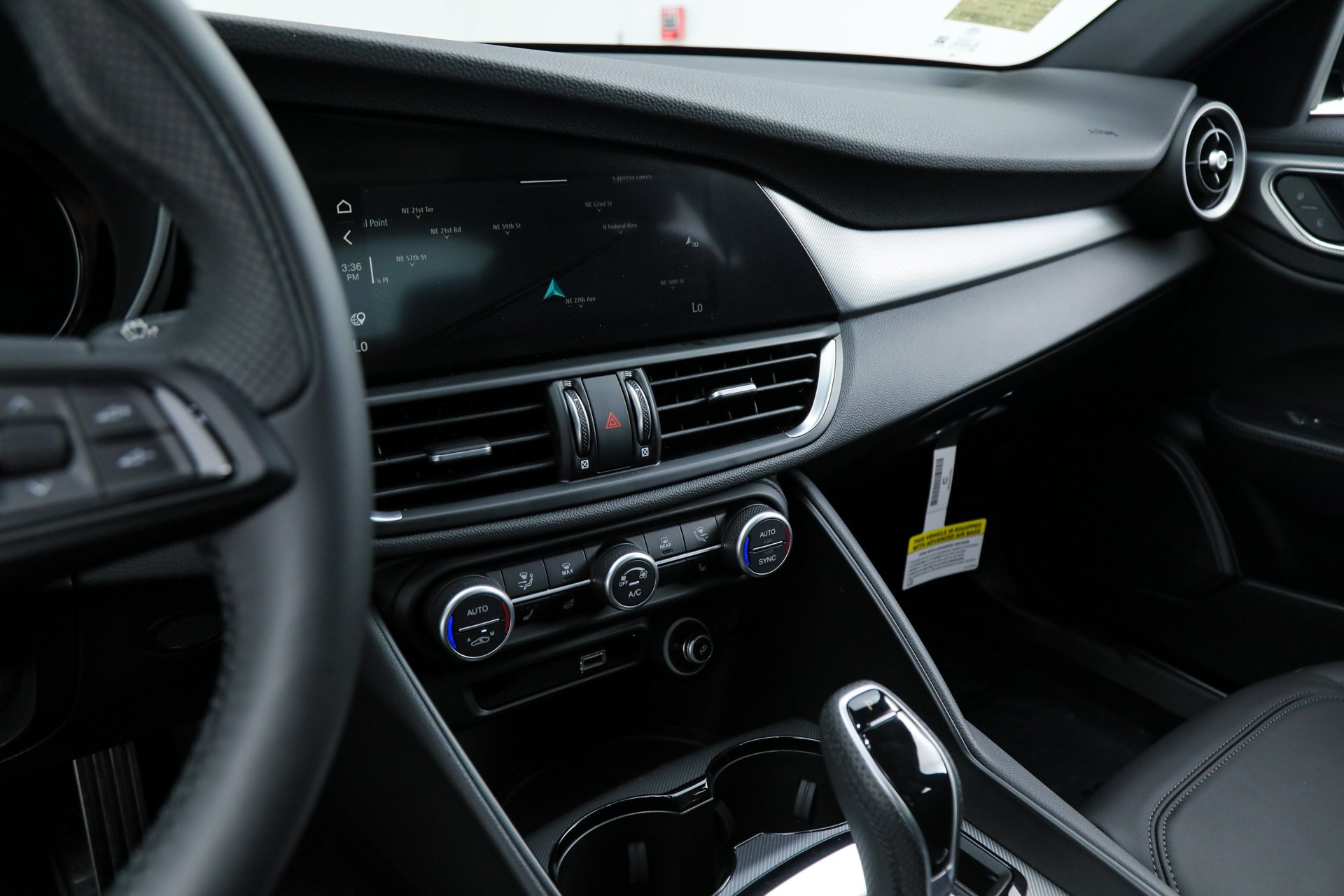 2026 Alfa Romeo Giulia Base - Photo 20