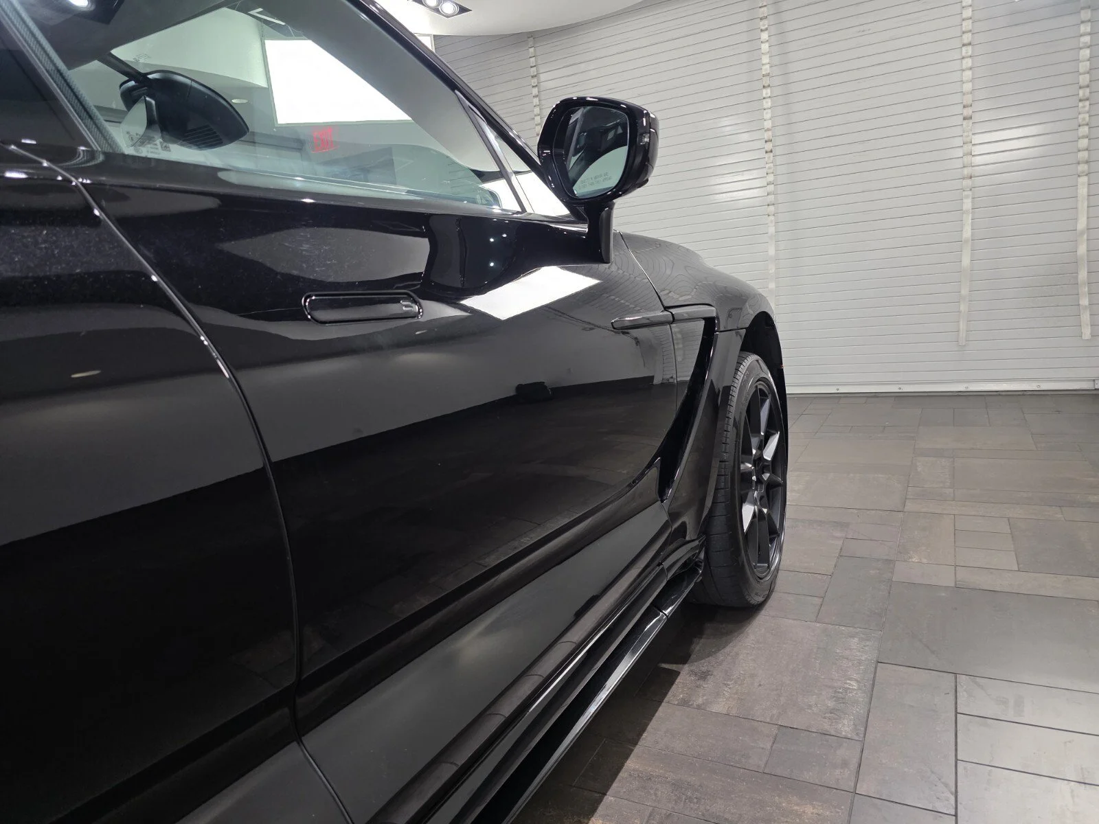 Used 2023 Onyx Black Aston Martin 707 image 9