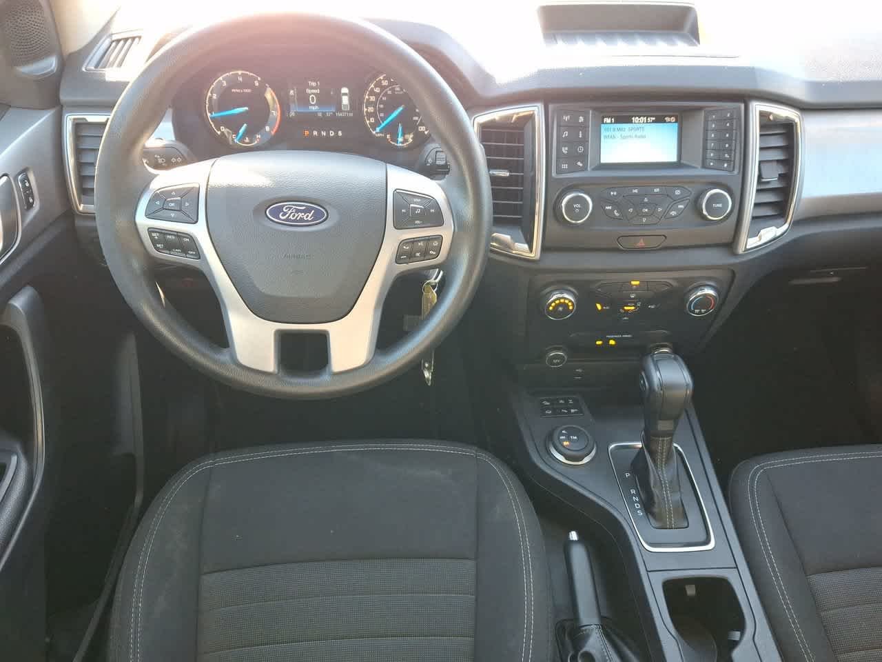 Used 2019 Oxford White Ford XLT image 24