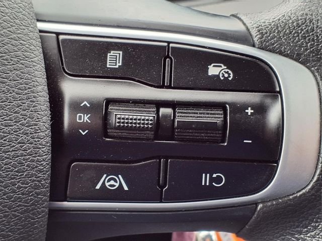 Used 2025 Black Kia LX image 22