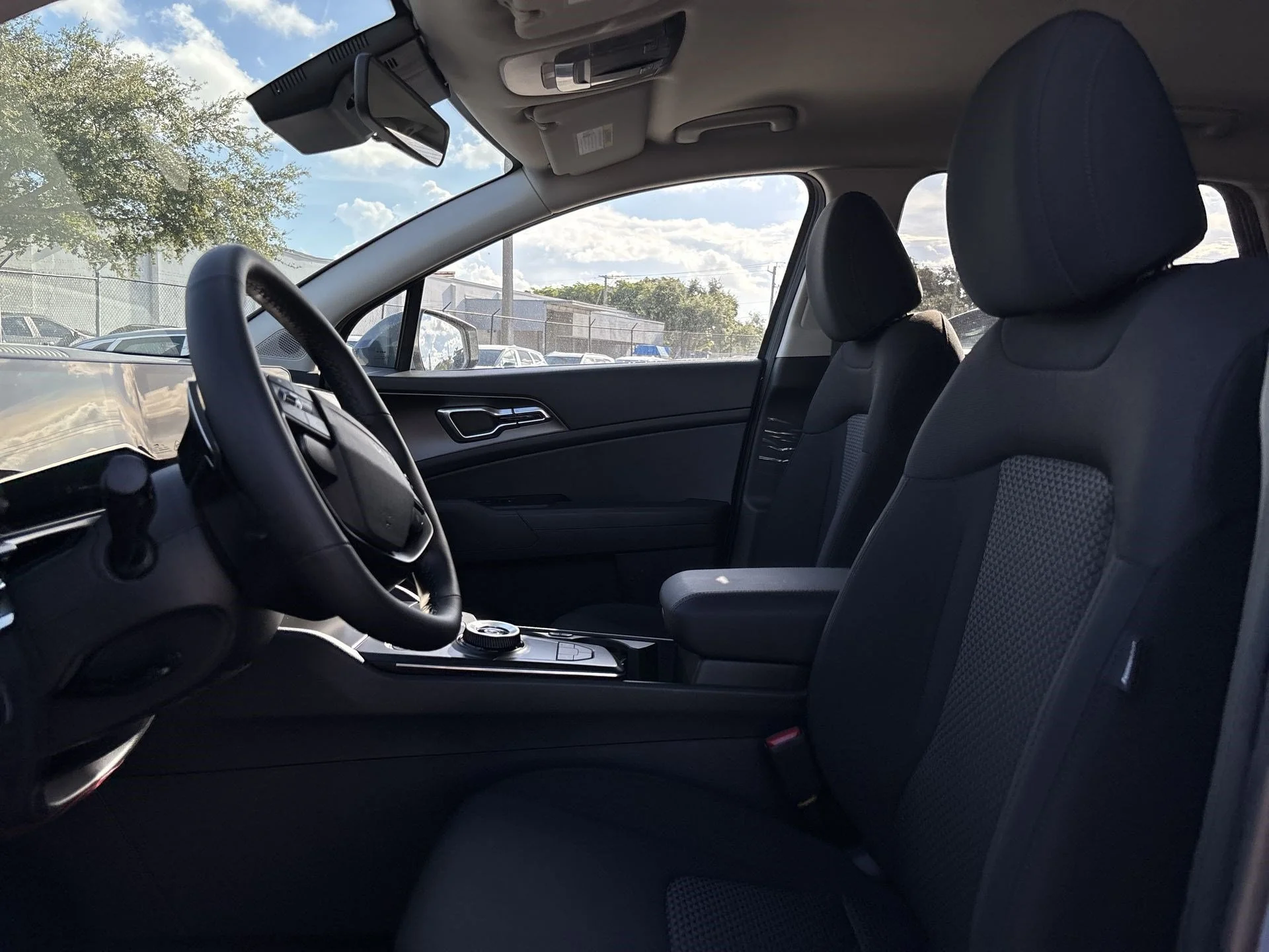 New 2027 Vesta Blue Kia S image 15
