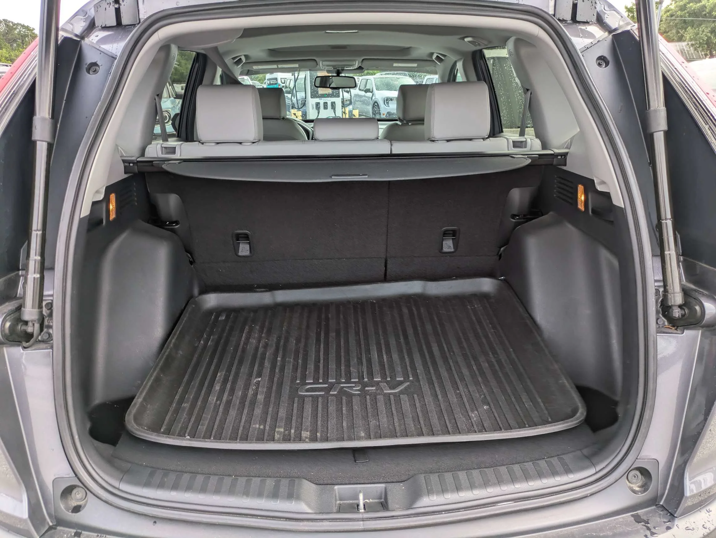 Used 2020 Sonic Gray Pearl Honda EX-L w/Honda Sense Safety System, Leather, & Moonroof image 13
