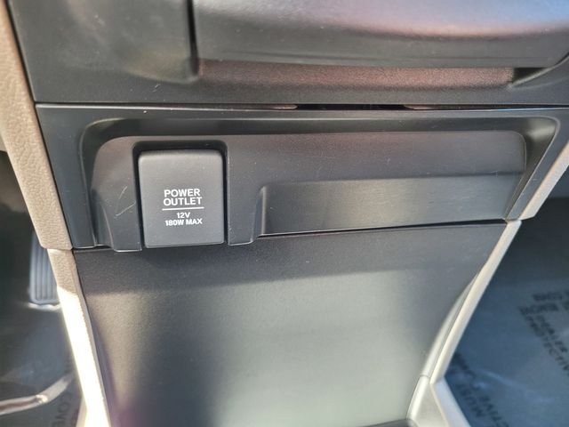 Used 2018  Honda EX image 25