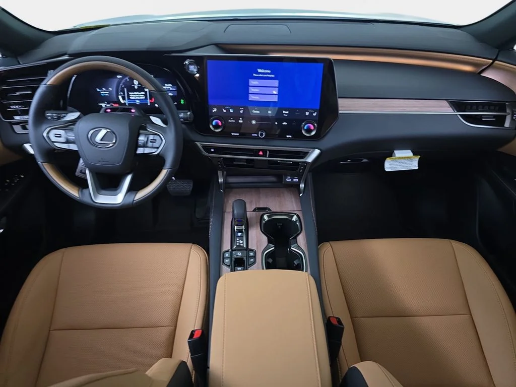 New 2026 Eminent White Pearl Lexus PREMIUM image 10