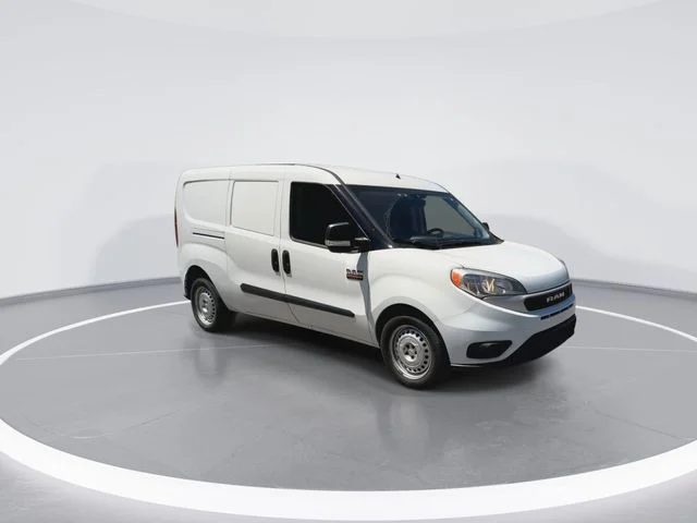 Used 2022 White Ram Base image 13