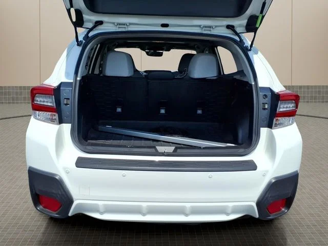 Used 2021 White Subaru Limited image 8