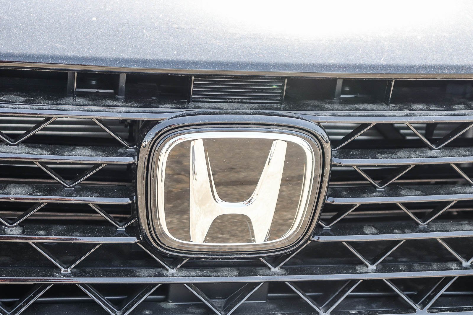 New 2026 Crystal Black Pearl Honda SE CVT image 4