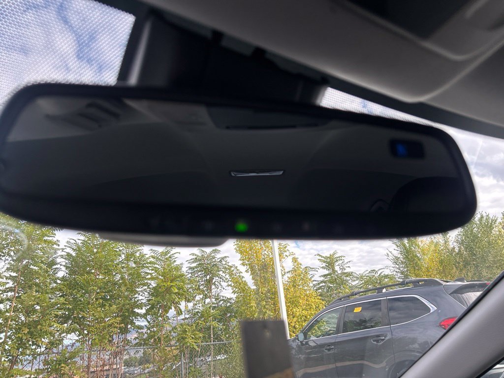 Used 2018 Midnight Black Metallic Toyota SE image 28
