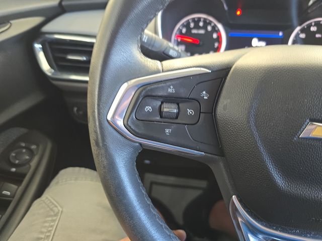 Used 2021 White Chevrolet LT image 19