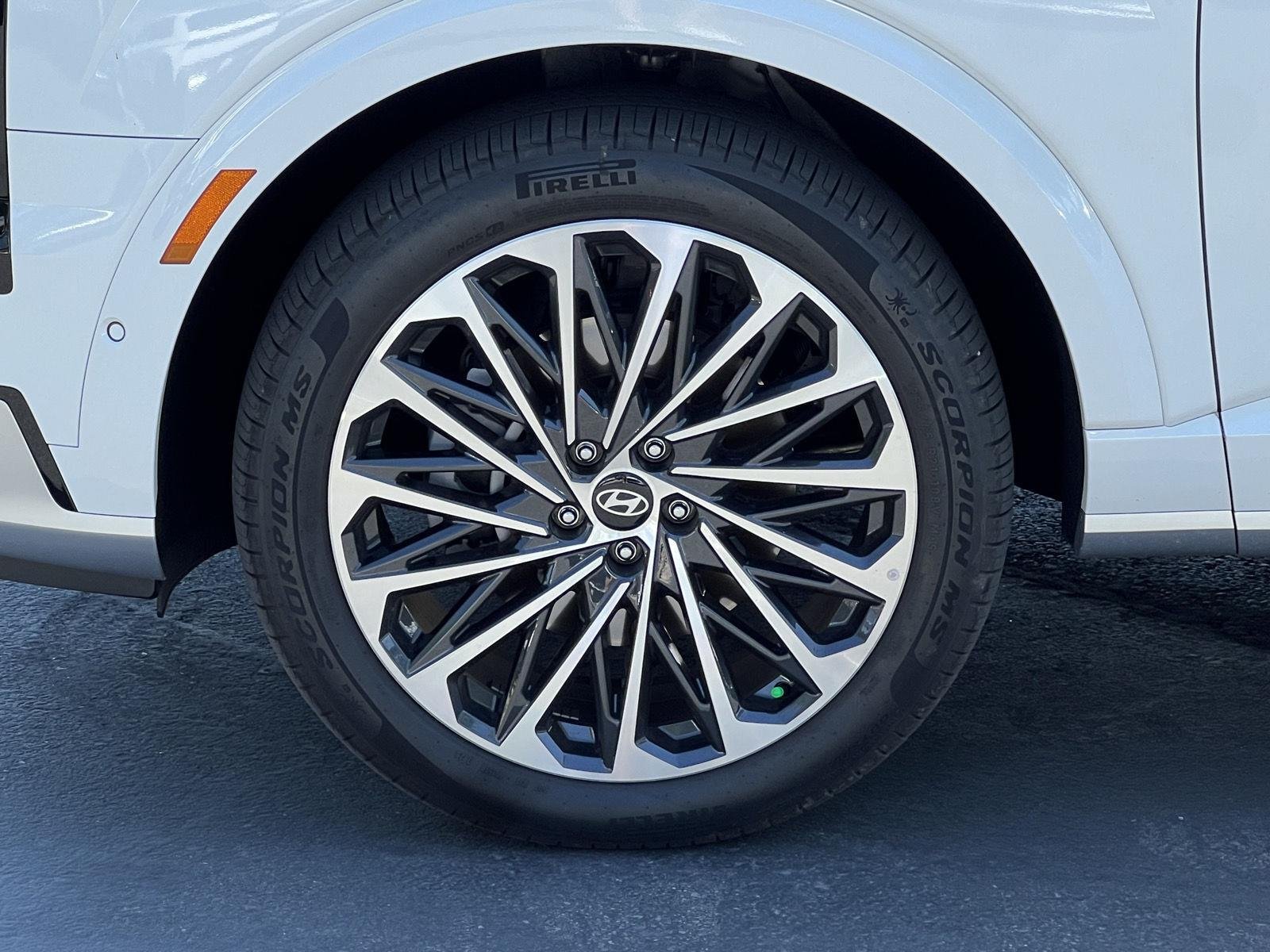 Certified Used 2026 Creamy White Pearl Hyundai Calligraphy image 13