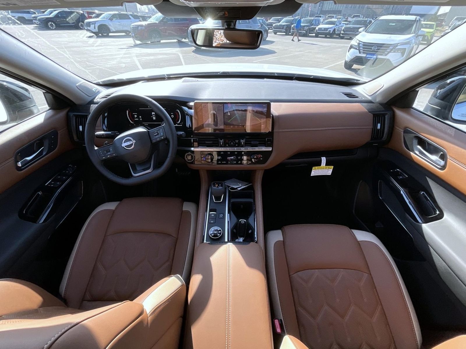 New 2026 White Nissan Platinum image 15