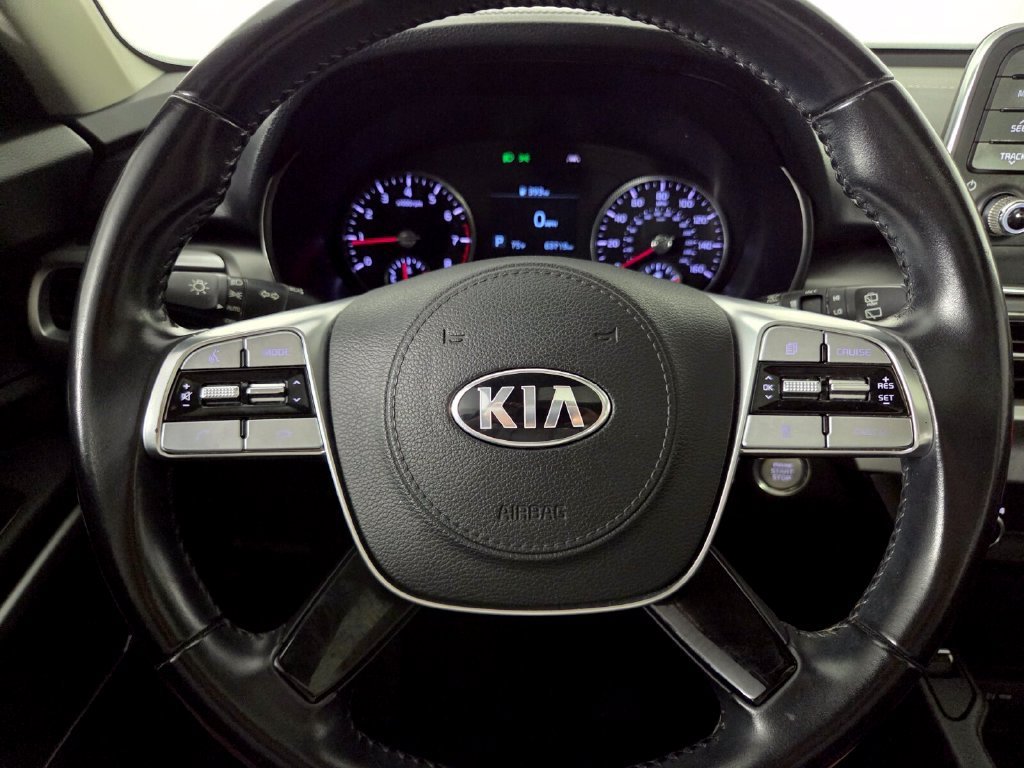 Certified Used 2021 Dark Moss Kia S image 15