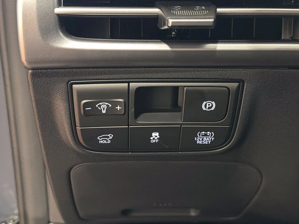 New 2026 Ecotronic Gray Hyundai SEL image 34