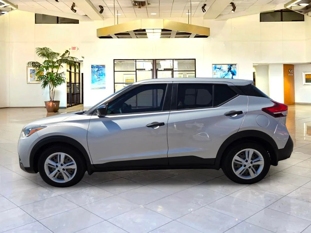 Certified Used 2020 Silver Nissan S image 8