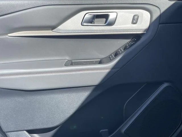 New 2026 Gray Ford Active image 10
