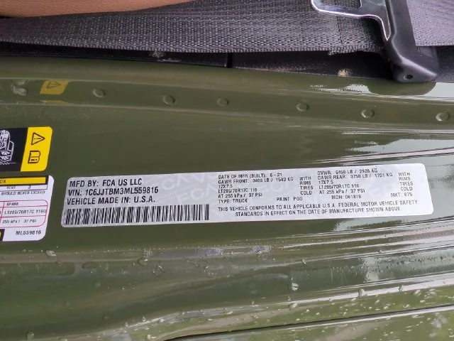 Used 2021 Green Jeep Rubicon image 37