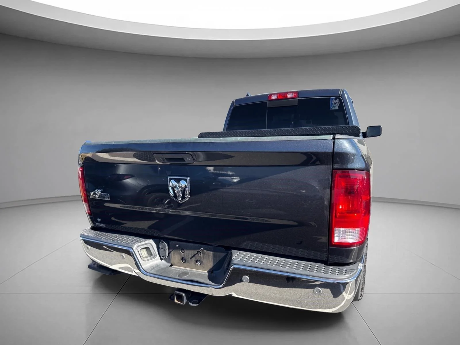 Used 2016  RAM TRUCKS SLT image 12