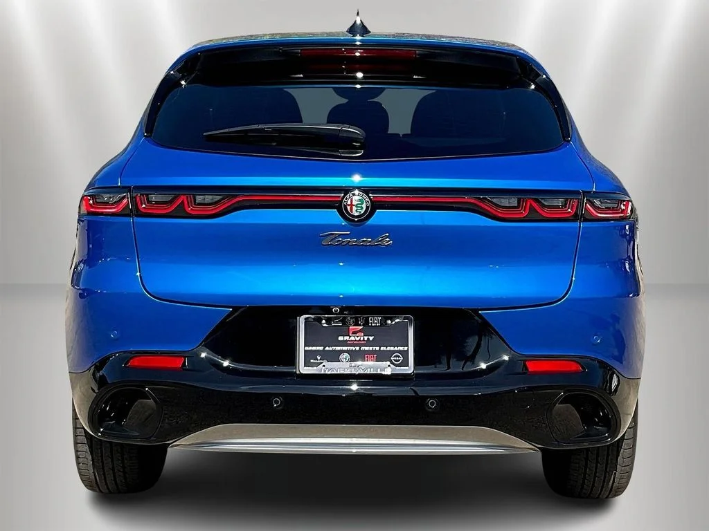 Used 2024 Blue Metallic Alfa Romeo Ti image 5