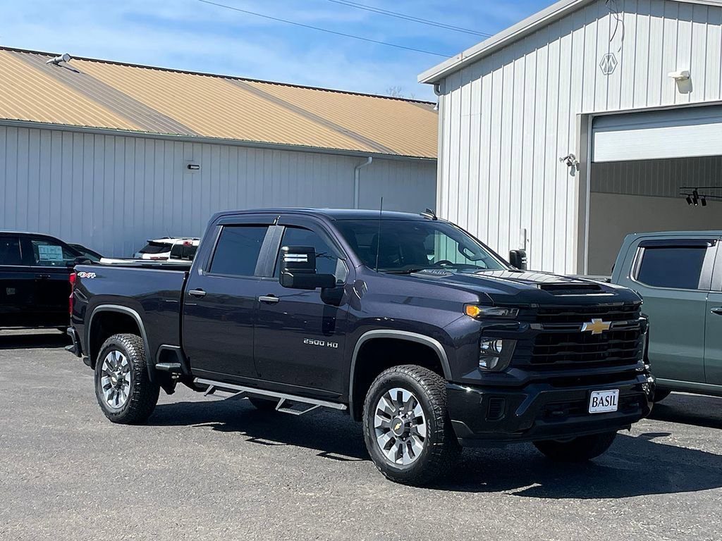 2024 Chevrolet Silverado 2500HD Custom - Photo 37