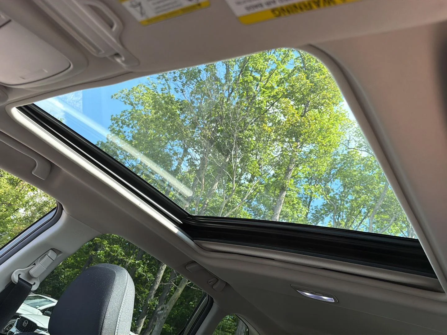 Used 2024 Autumn Green Metallic Subaru Premium image 3