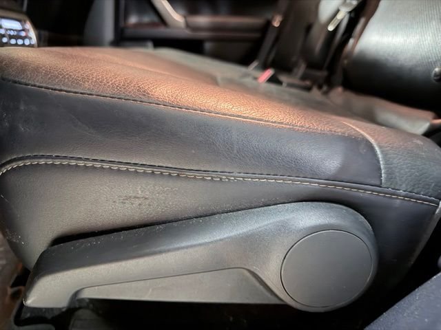Used 2018 Gray Lexus 460 image 15