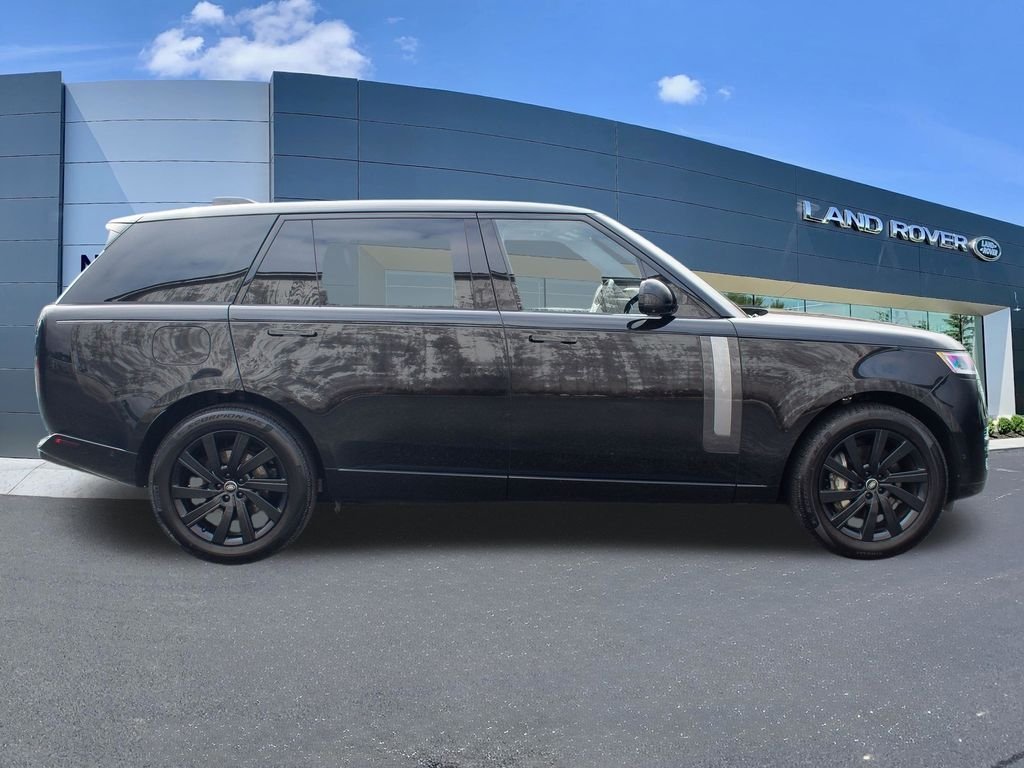 Certified Used 2025 Black Land Rover SE image 8