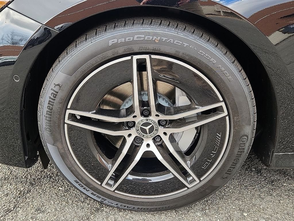 Used 2026 Black Mercedes-Benz E 350 image 5