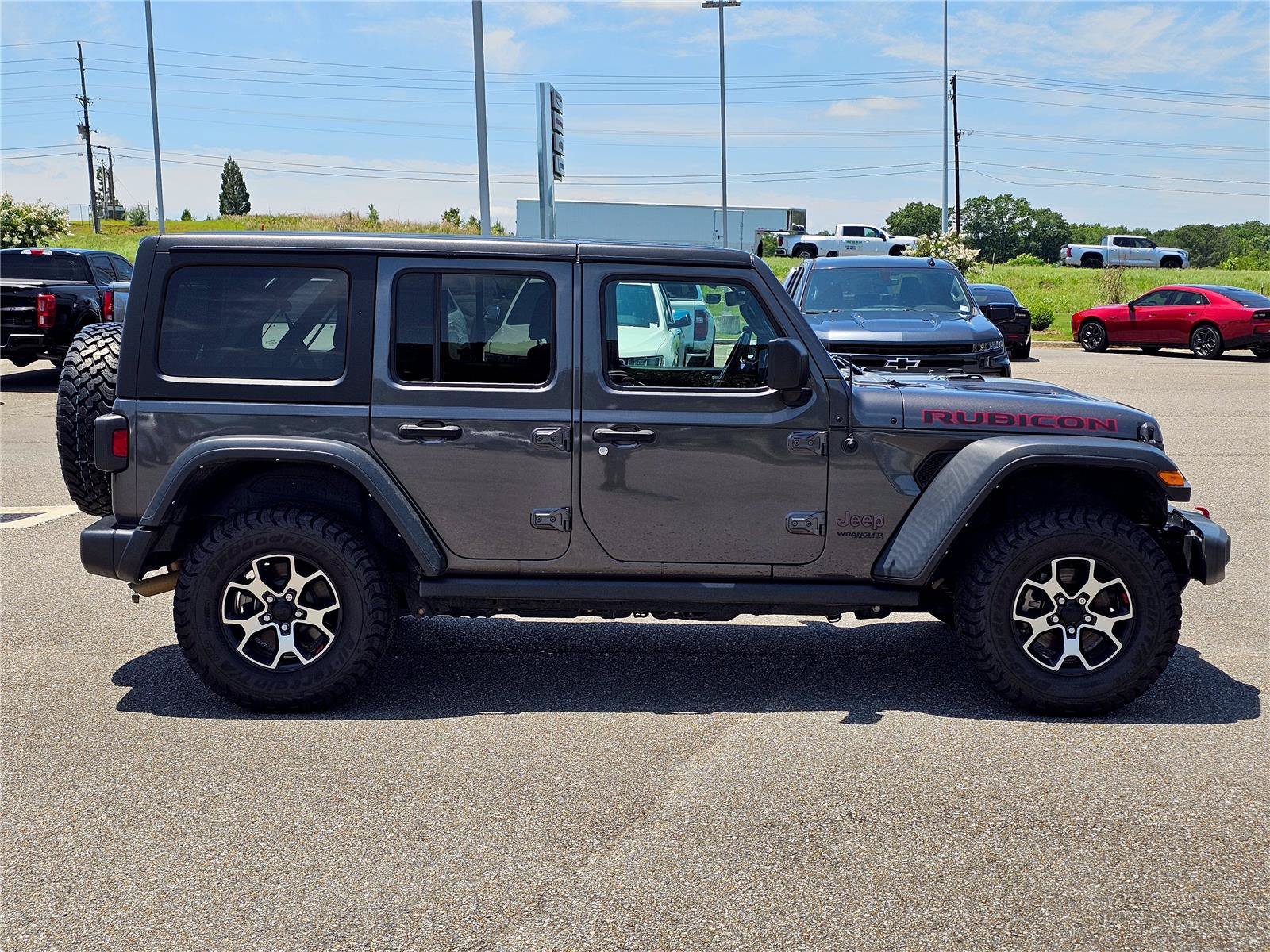 Used 2021 Granite Crystal Metallic Clearcoat Jeep Unlimited Rubicon image 9