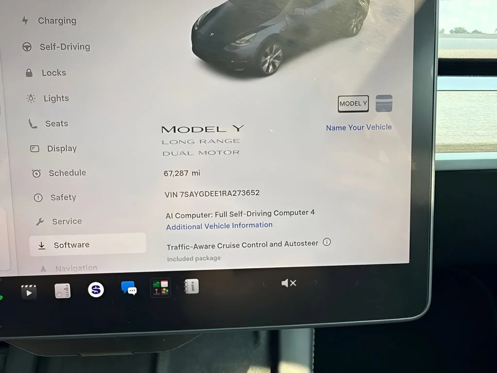 Used 2024  Tesla Long Range image 24