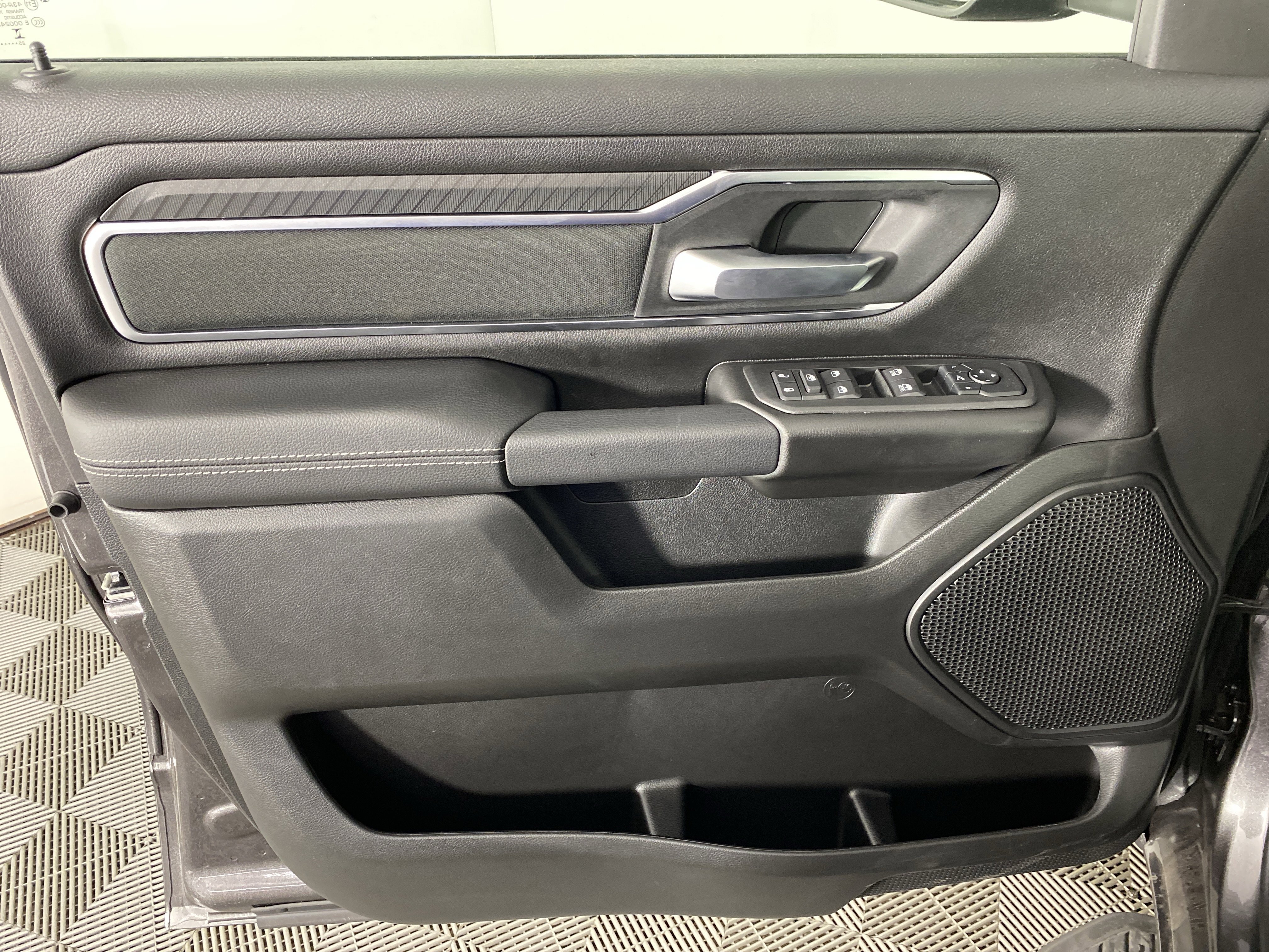 2026 RAM 1500 Big Horn/Lone Star - Photo 13