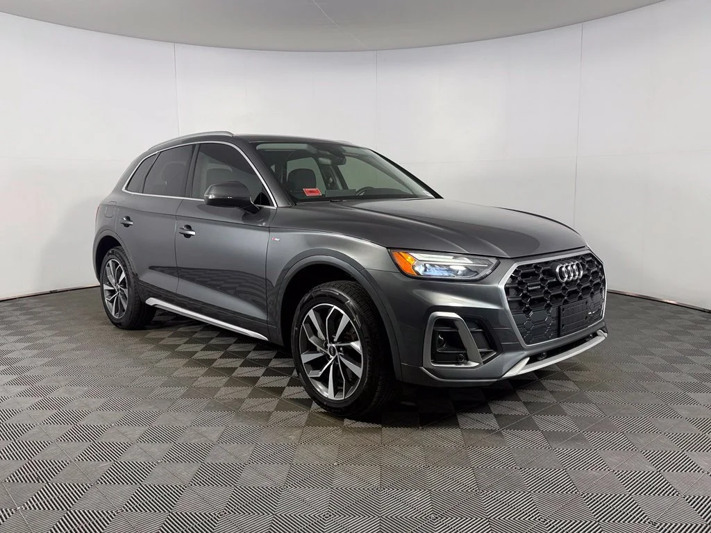 Certified Used 2023 Gray Audi 45 S line Premium image 4