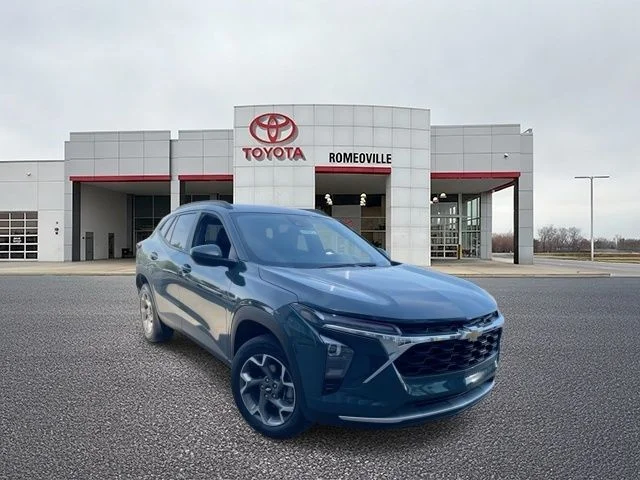 2025 Chevrolet Trax LT's photo
