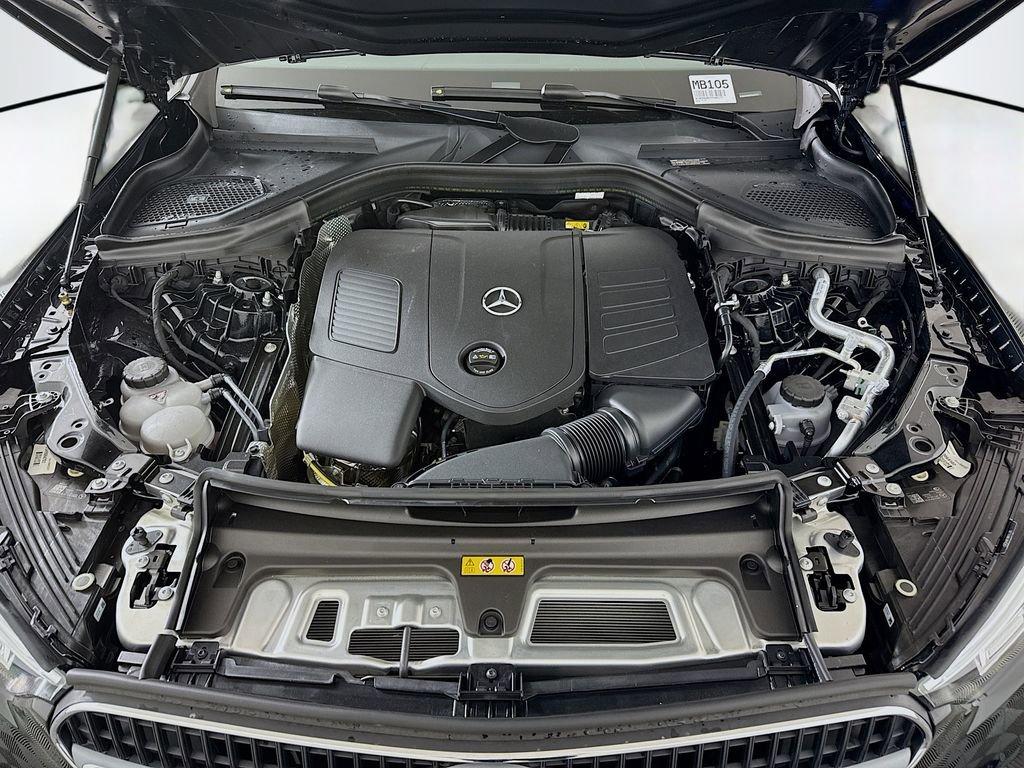 New 2026 Black Mercedes-Benz GLC 300 image 64