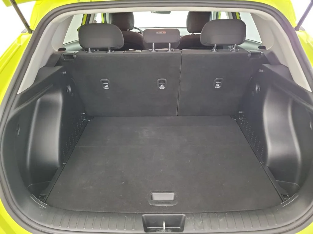 2025 Hyundai Kona SEL - Photo 20