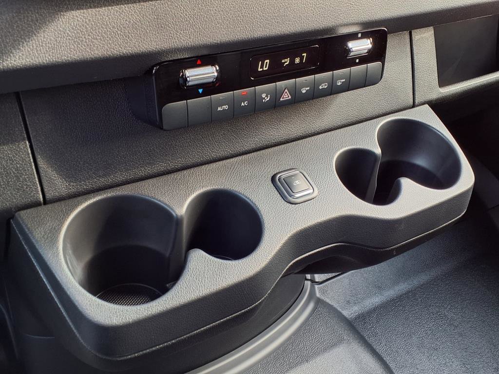 2025 Mercedes-Benz Sprinter Cargo Van Base - Photo 7