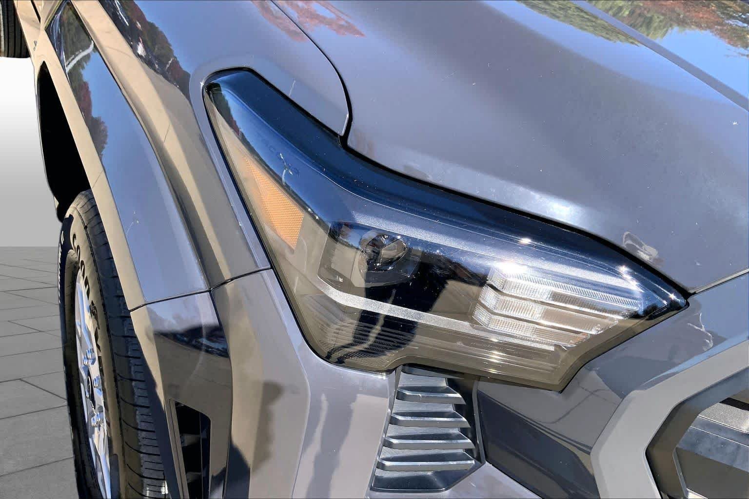 Used 2025 Underground Toyota SR5 image 26