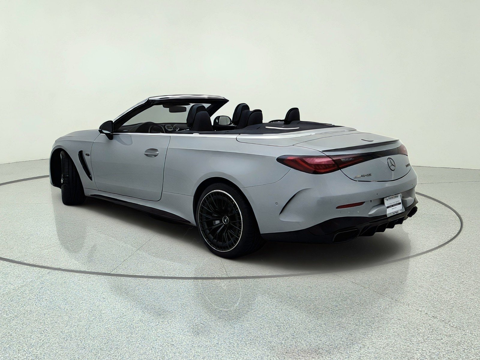 New 2027 MANUFAKTUR Alpine Grey Mercedes-Benz AMG® CLE 53 4MATIC+ Cabriolet image 12