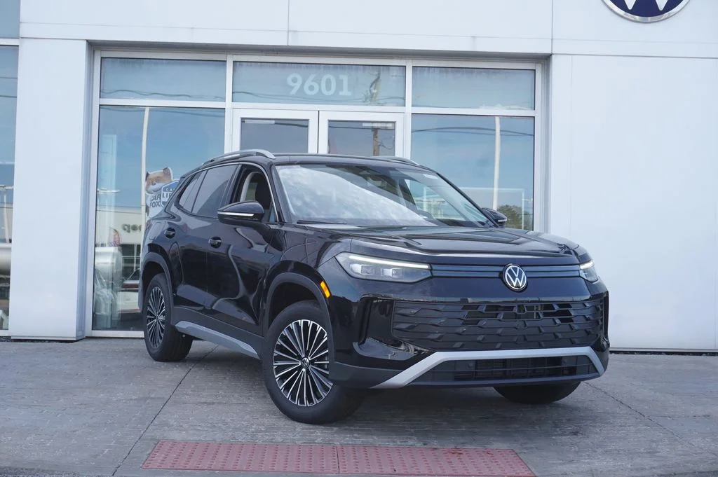 New 2026 Black Volkswagen 2.0T S image 2