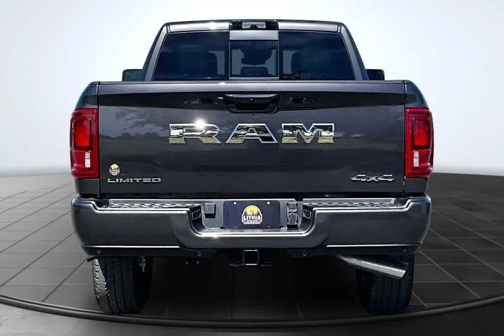 New 2026 Granite Crystal Metallic Clearcoat RAM Limited image 5