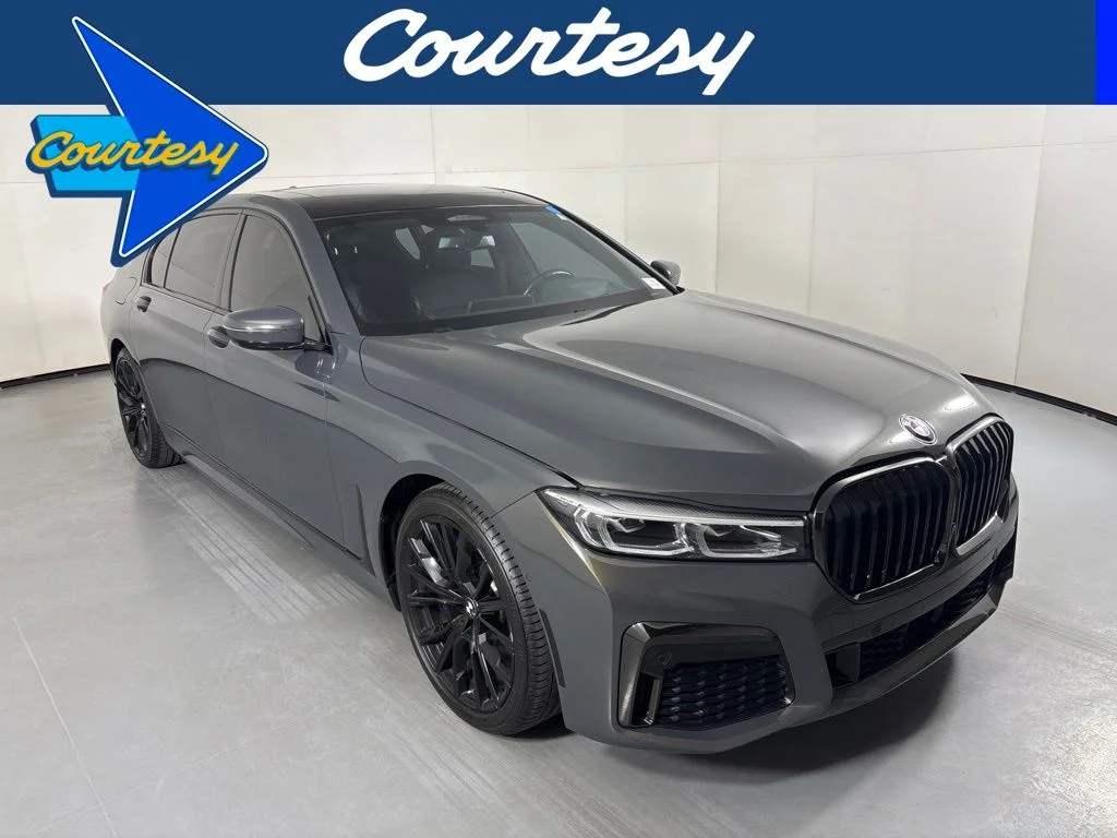 Used 2021 Gray BMW 740i image 1