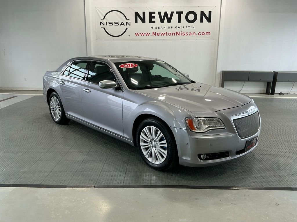 2013 Chrysler 300 Luxury Series
