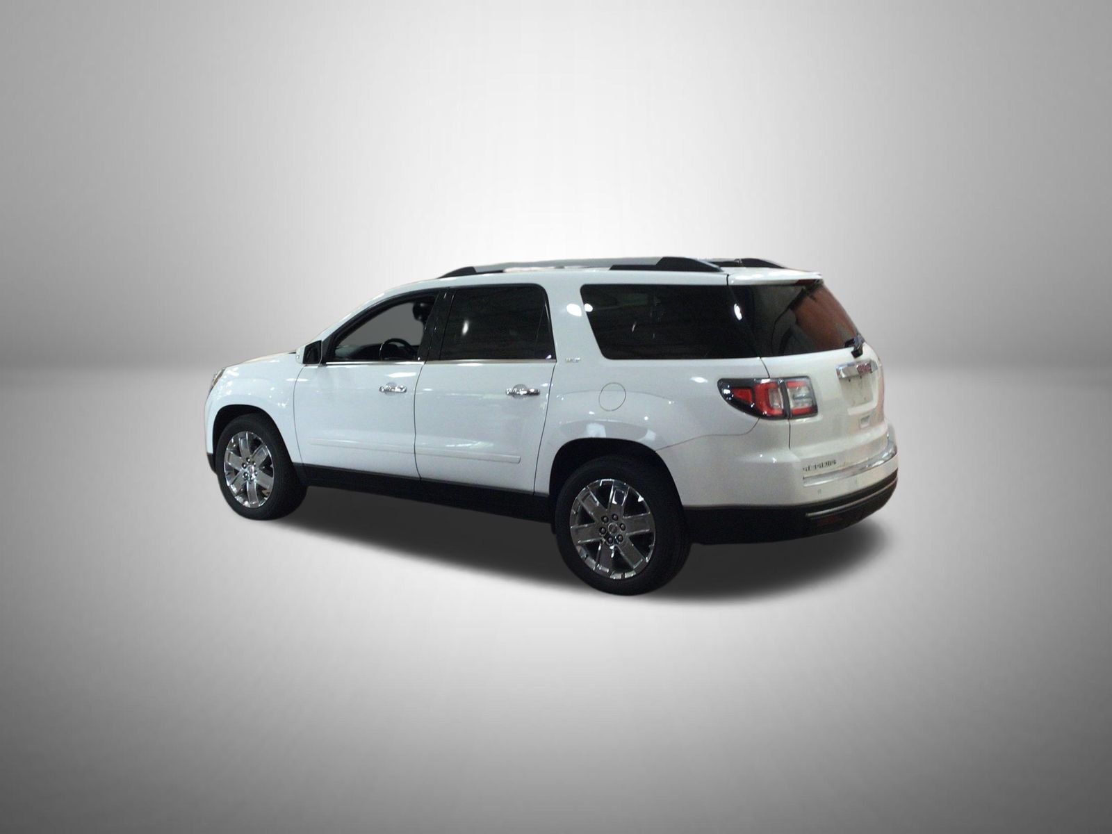 Used 2017 White GMC Limited image 2