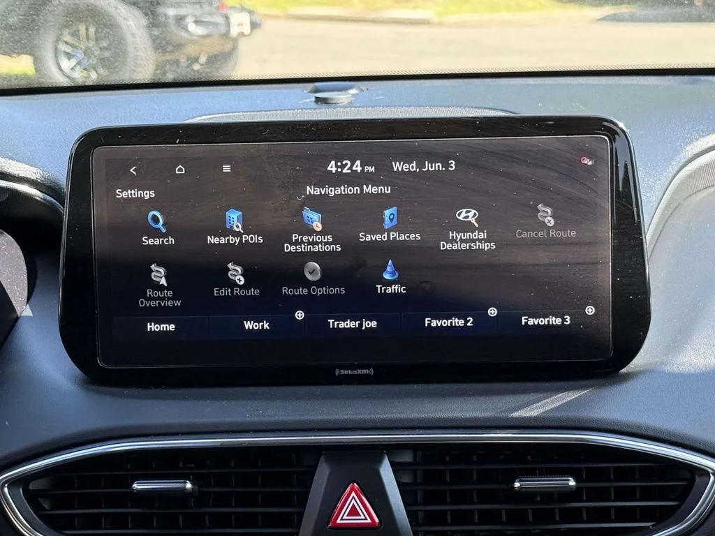 Used 2023 Gray Hyundai SEL image 19