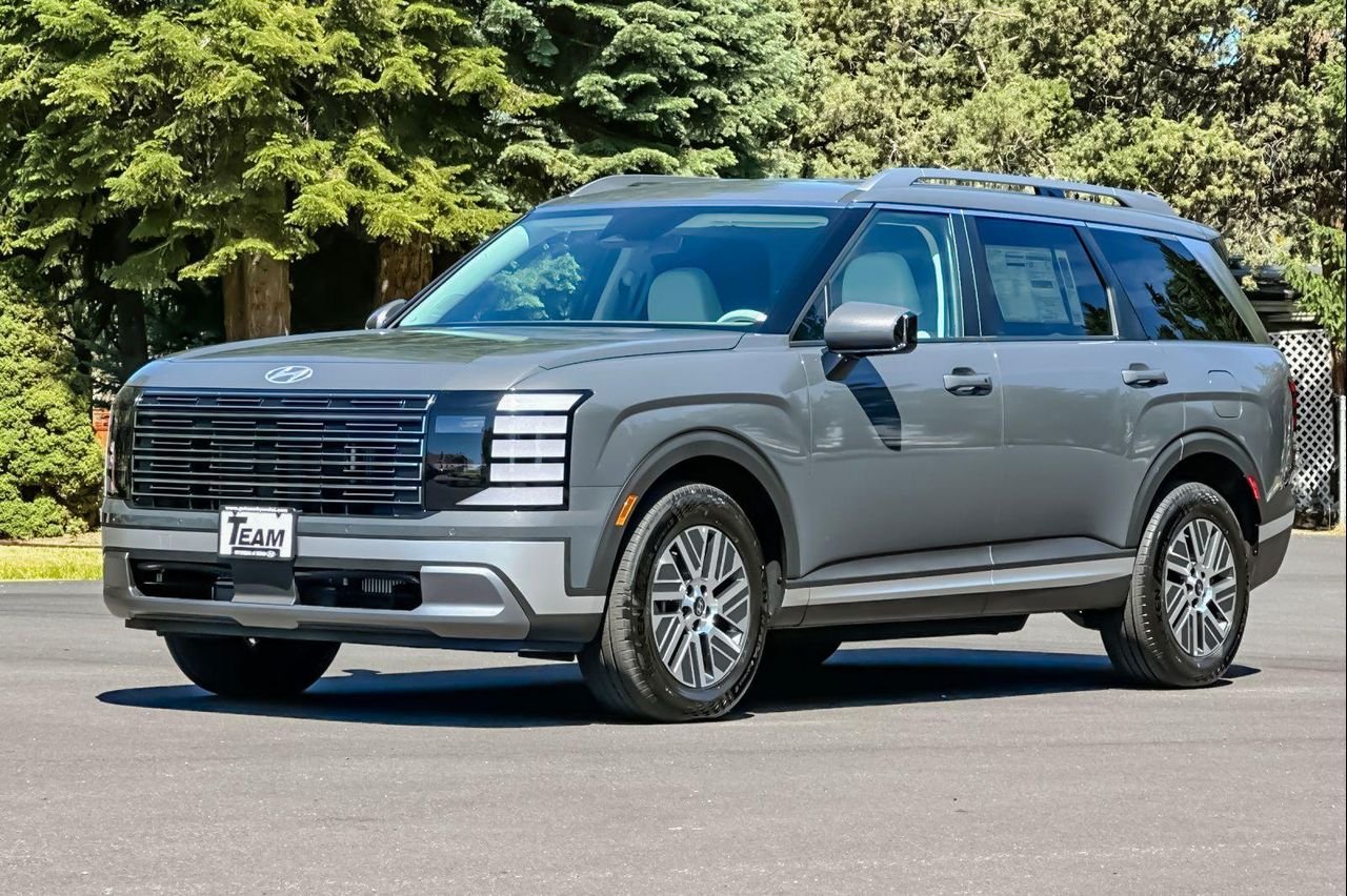 New 2026 Gray Hyundai SEL AWD image 8