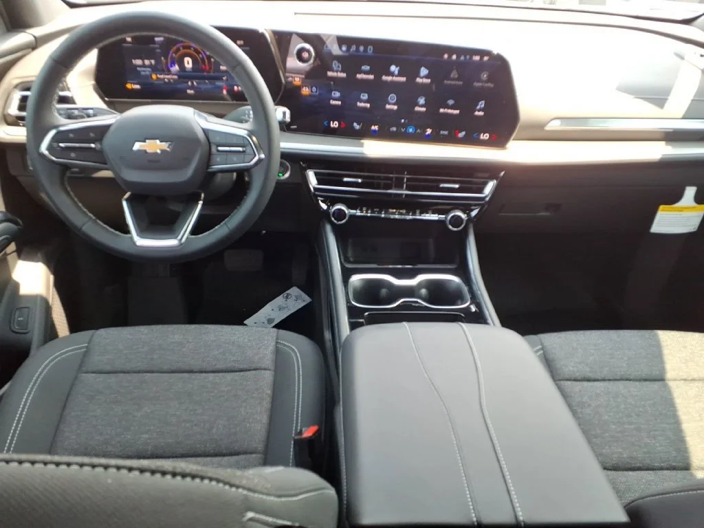 2026 Chevrolet Traverse LT - Photo 24