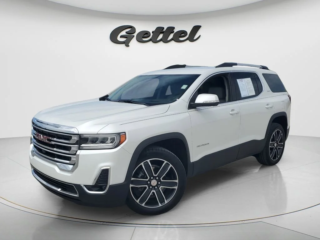 Used 2023 White Frost Tricoat GMC SLT image 1