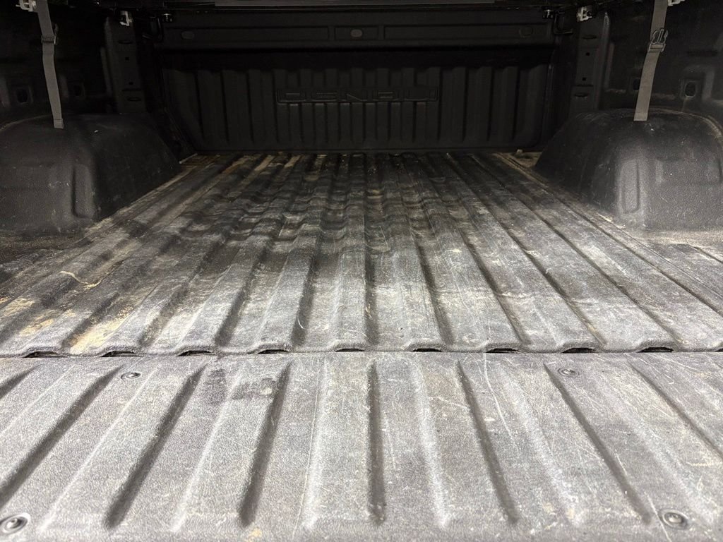 Used 2023 Black GMC Denali image 38