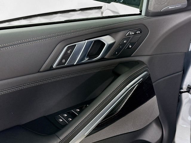 2026 BMW X6 40i - Photo 18