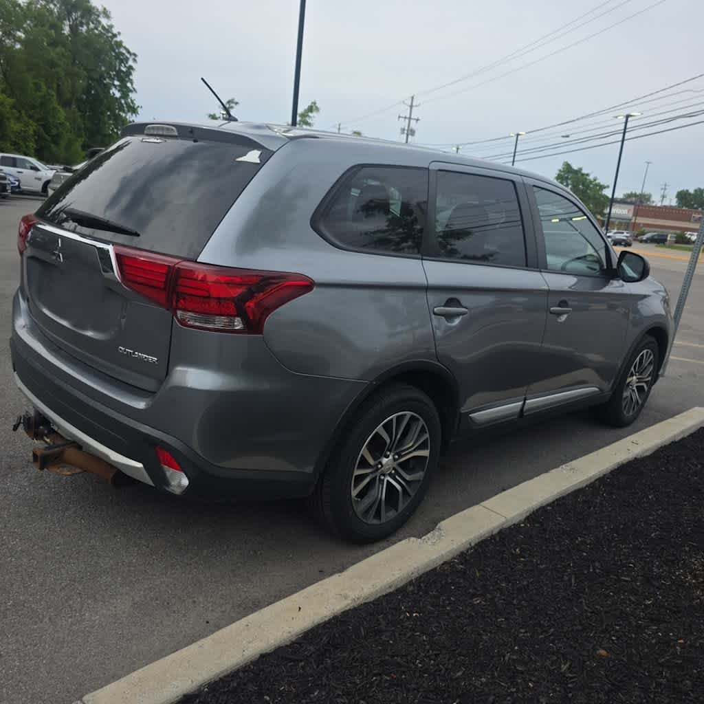 Used 2016 Mercury Gray Metallic Mitsubishi ES image 3