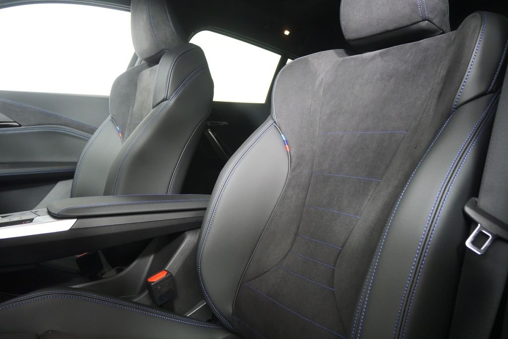 New 2026 Black Sapphire Metallic BMW xDrive28i image 10